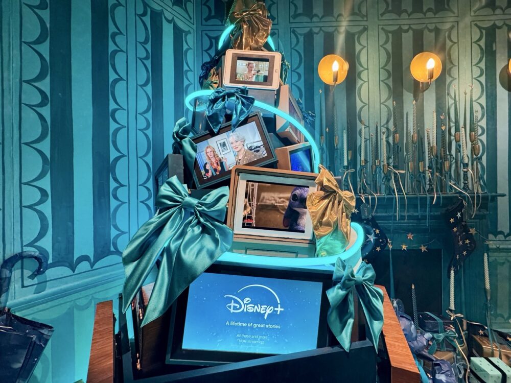 London’s 2025 Christmas Windows 104 IMG 5028 Large